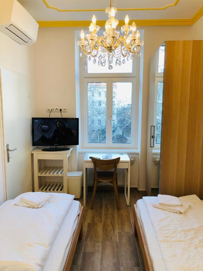 Ajo Vienna Central Room - Contactless Check-In エクステリア 写真